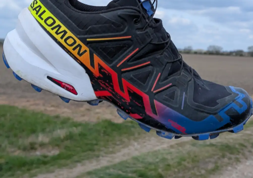 Salomon Speedcross 6: Šestá generace trailových běžeckých bot s gore-tex membránou