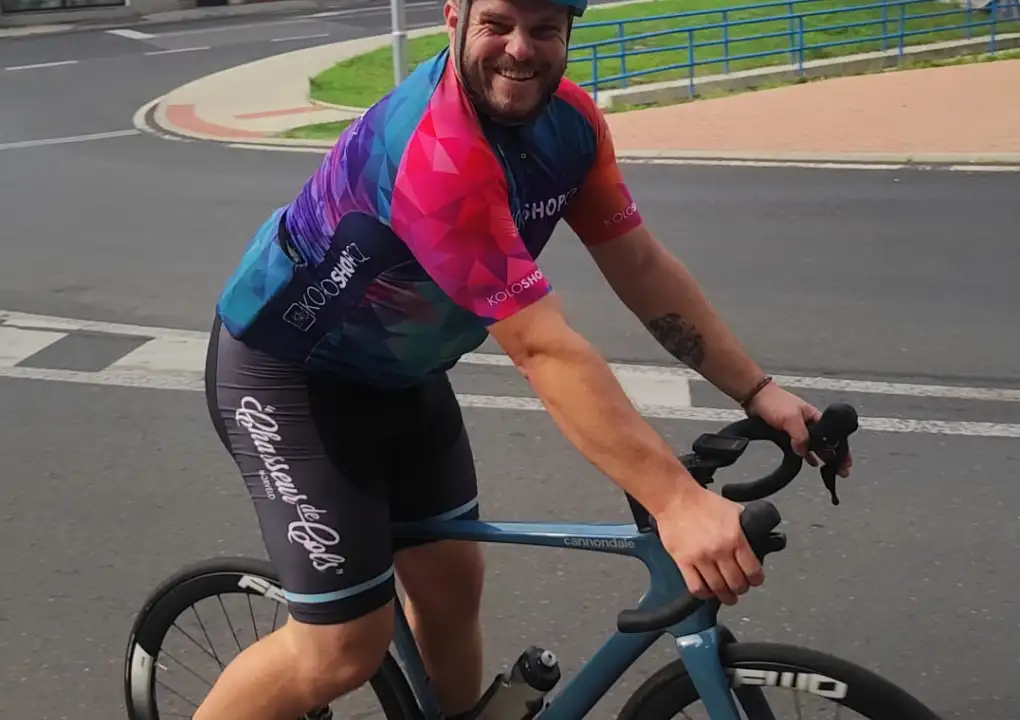 Silniční kolo Cannondale SuperSix Evo Carbon 4 v rukou našeho kolegy Matěje