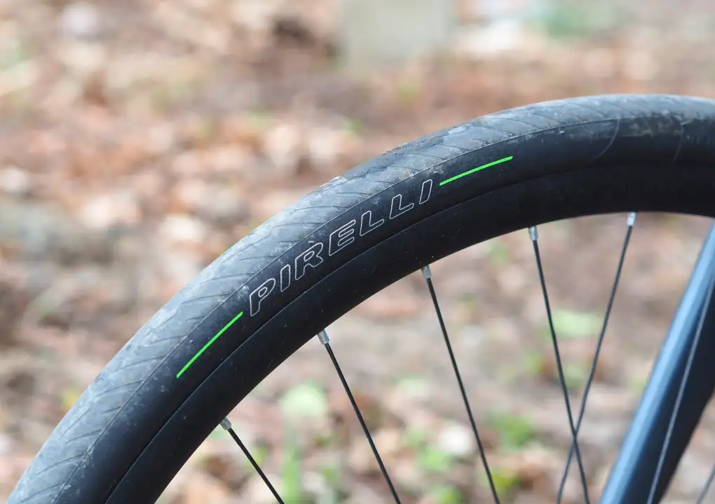 Všestranný plášť Pirelli Cinturato Velo